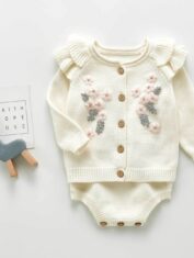 2020 Infants and Toddlers 3-6-9 Months Baby Set Flower Jacket Strap Romper Two-piece Set-01